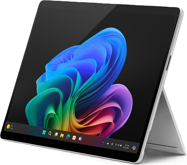 MICROSOFT Surface Pro Copilot+ - 13" | Snapdragon links