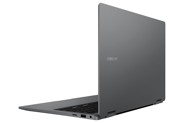 Samsung Galaxy Book5 360 15,6" Intel Core Ultra 7 außen