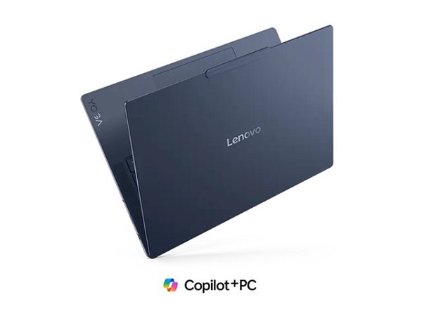 Lenovo Yoga Slim 7 14Q8X9 - 36.8 cm (14.5") - Snap oben